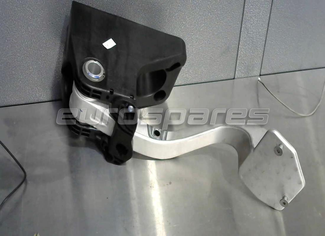 Ferrari PÉDALE DE FREIN UTILISÉE. NUMÉRO DE PIÈCE 228972 (1)