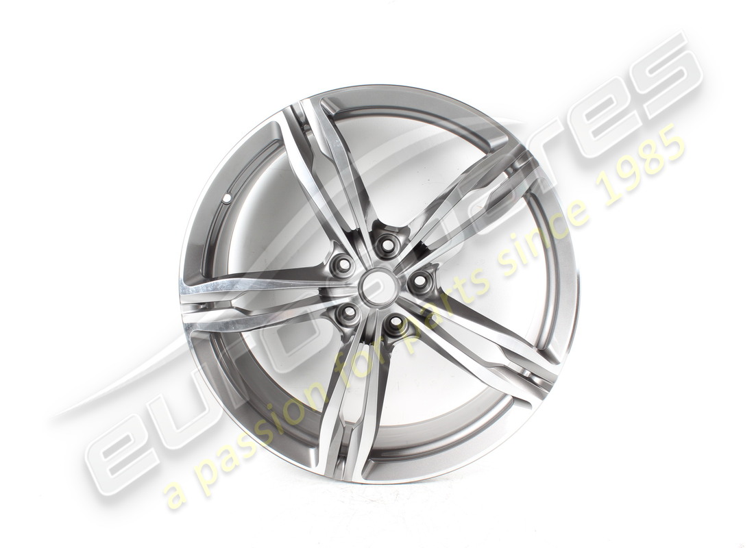 ROUE AVANT Ferrari RECONDITIONNÉE . NUMÉRO DE PIÈCE 328870 (1)