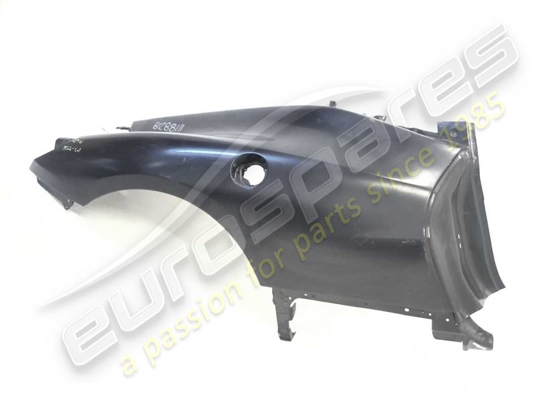 nouveau flançon droit ferrari. numéro de pièce 83815911 (1)