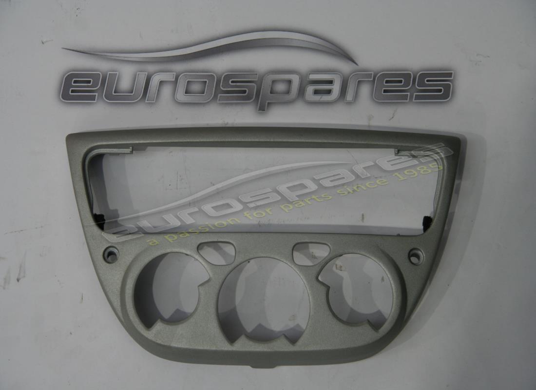 UTILISÉ Ferrari PANNEAU CENTRAL POUR TABLEAU DE BORD . NUMÉRO DE PIÈCE 65077100 (1)