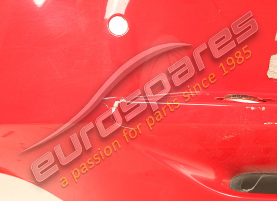 utilisé ferrari pare-choc arrière. numéro de pièce 86637810 (4)