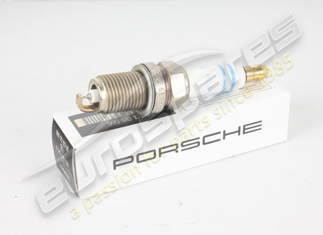 nouvelle bougie d'allumage porsche. numéro de pièce 99917010390 (1)