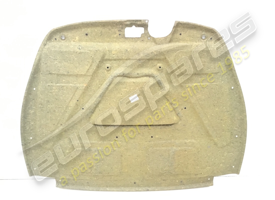 doublure de capot avant d'occasion maserati. numéro de pièce 68438800 (2)