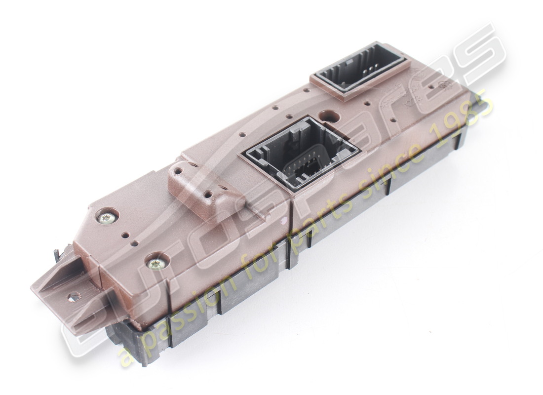 NOUVELLE STATION DE COMMANDE DU CONDUCTEUR Ferrari. NUMÉRO DE PIÈCE 239726 (1)