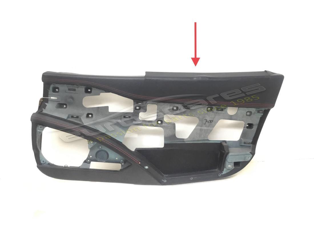 GARNITURE DE PORTE DROITE COMPLÈTE D'OCCASION Ferrari. NUMÉRO DE PIÈCE 82643600 (1)