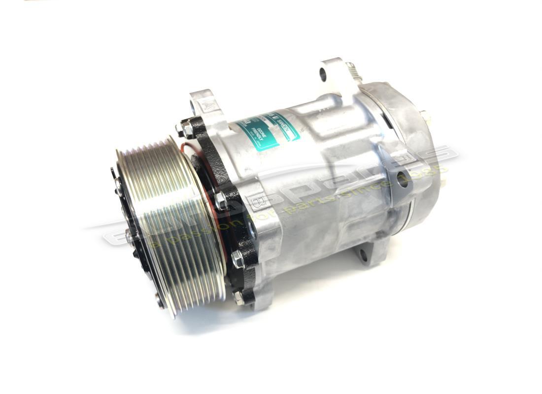NOUVEAU COMPRESSEUR DE CLIMATISATION Eurospares. NUMÉRO DE PIÈCE 157355 (1)