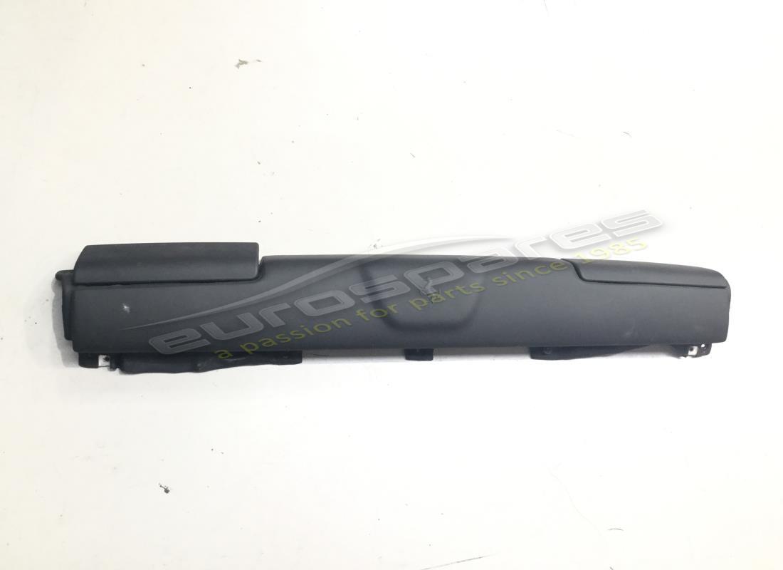 UTILISÉ Ferrari GARNITURE CENTRALE SUPÉRIEURE ARRIÈRE. NUMÉRO DE PIÈCE 69787899 (1)