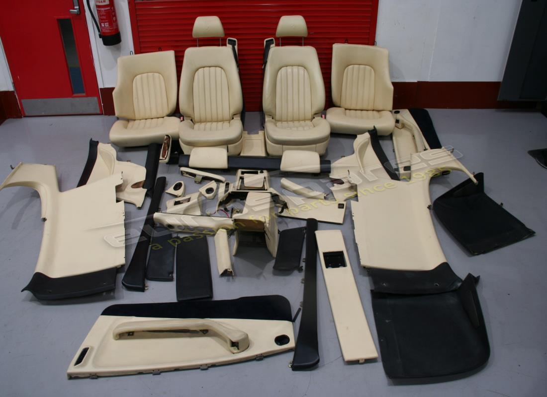utilisé ferrari intérieur complet rhd en crème. numéro de pièce 900114698 (1)
