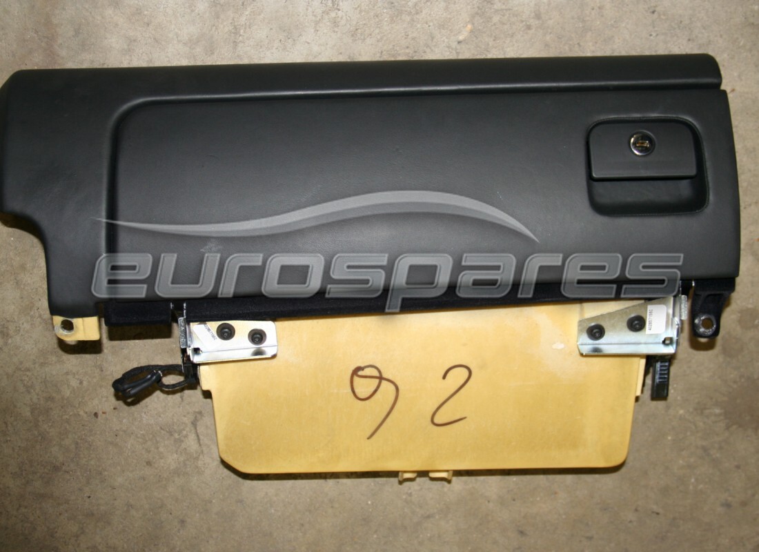 utilisé lamborghini plateau. numéro de pièce 401857924b (1)