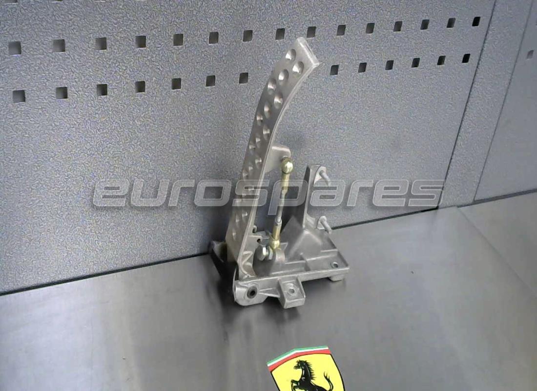 UTILISÉ Ferrari PÉDALE D'ACCÉLÉRATEUR. NUMÉRO DE PIÈCE 196273 (1)