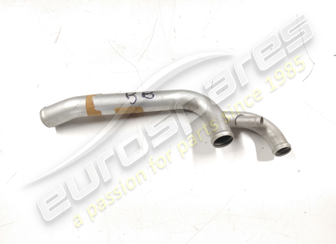 nouveau tuyau de refroidissement ferrari. numéro de pièce 110899 (2)