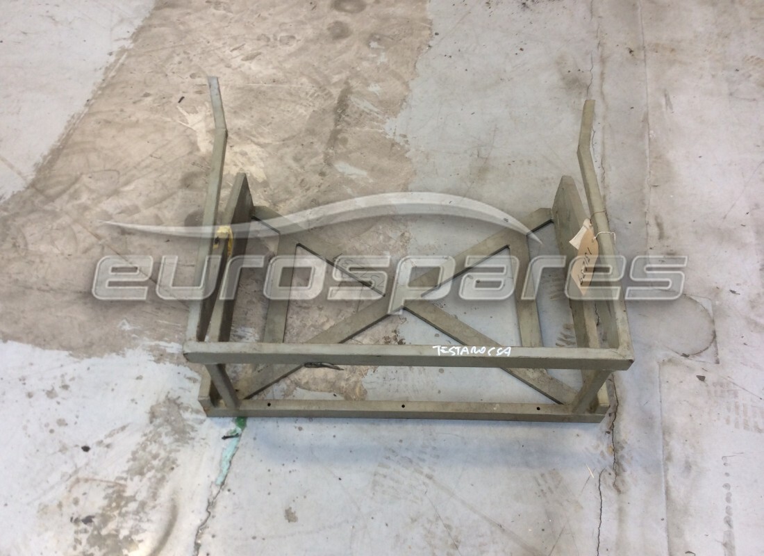 nouveau cadre avant ferrari. numéro de pièce 131239 (1)