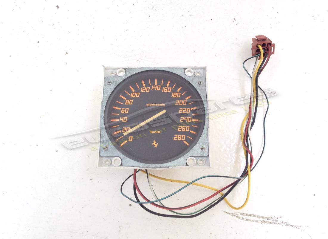 UTILISÉ Ferrari COMPTEUR DE VITESSE LHD . NUMÉRO DE PIÈCE 126023 (1)