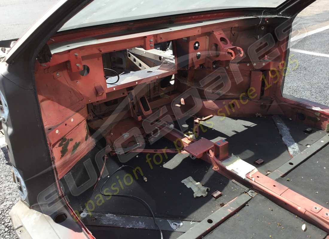 utilisé ferrari châssis avant. numéro de pièce 65742300 (7)