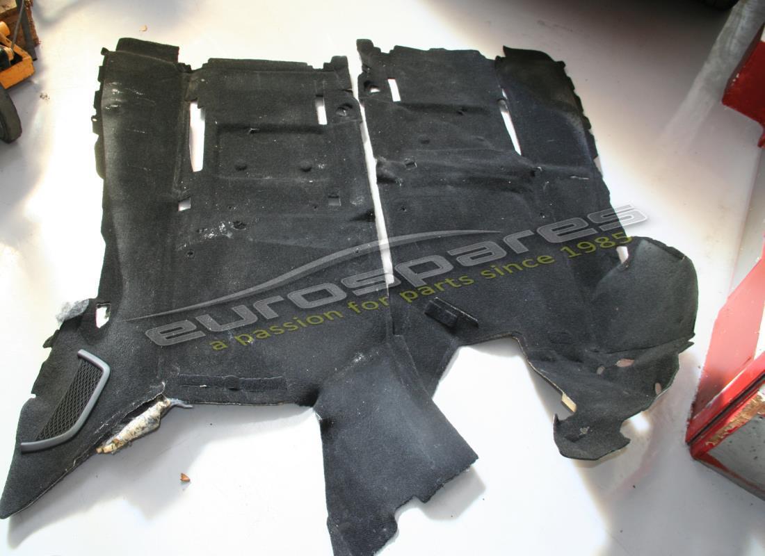 REVÊTEMENT DE SOL UTILISÉ Lamborghini . NUMÉRO DE PIÈCE 4T2863109BQG8 (1)