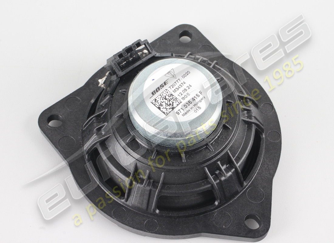 nouveau haut-parleur porsche. numéro de pièce 971035415f (2)