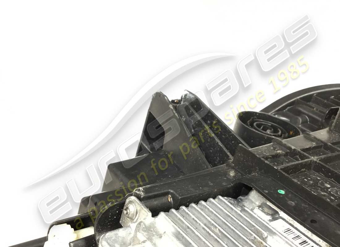 phare droit bi-xénon afs d'occasion ferrari. numéro de pièce 329982 (3)