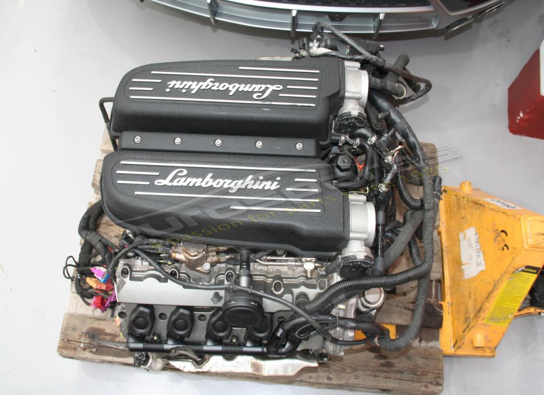 moteur lamborghini lp560 gallardo d'occasion. numéro de pièce 07l100015as (1)