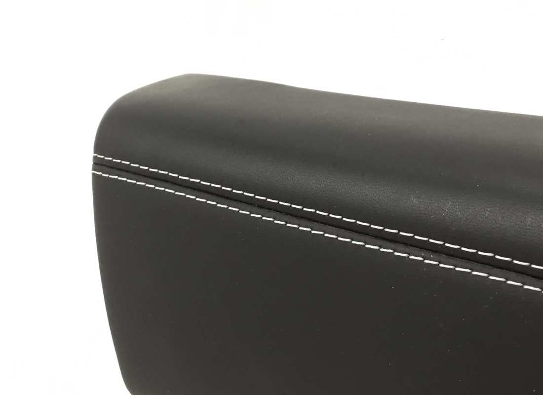 panneau de porte gauche ferrari utilisé. numéro de pièce 84455212 (3)