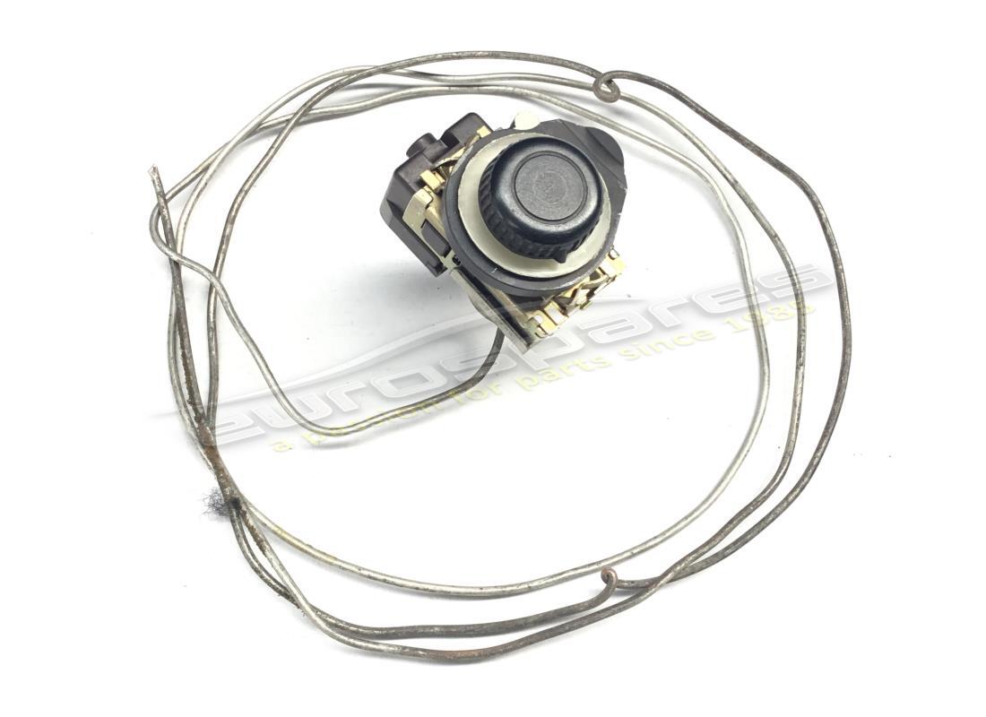 utilisé ferrari commutateur de thermostat. numéro de pièce 61931100 (1)