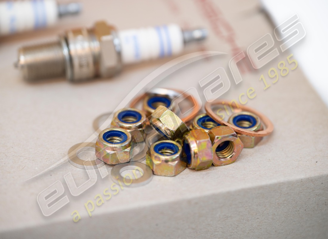 kit d'entretien neuf porsche - pour intervalles de 20,000 km - comprenant : - d - mj 1981>>. référence 91110098801 (3)
