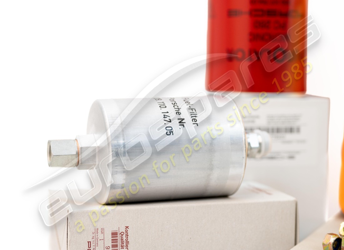 kit d'entretien neuf porsche - pour intervalles de 20,000 km - comprenant : - d - mj 1981>>. référence 91110098801 (8)