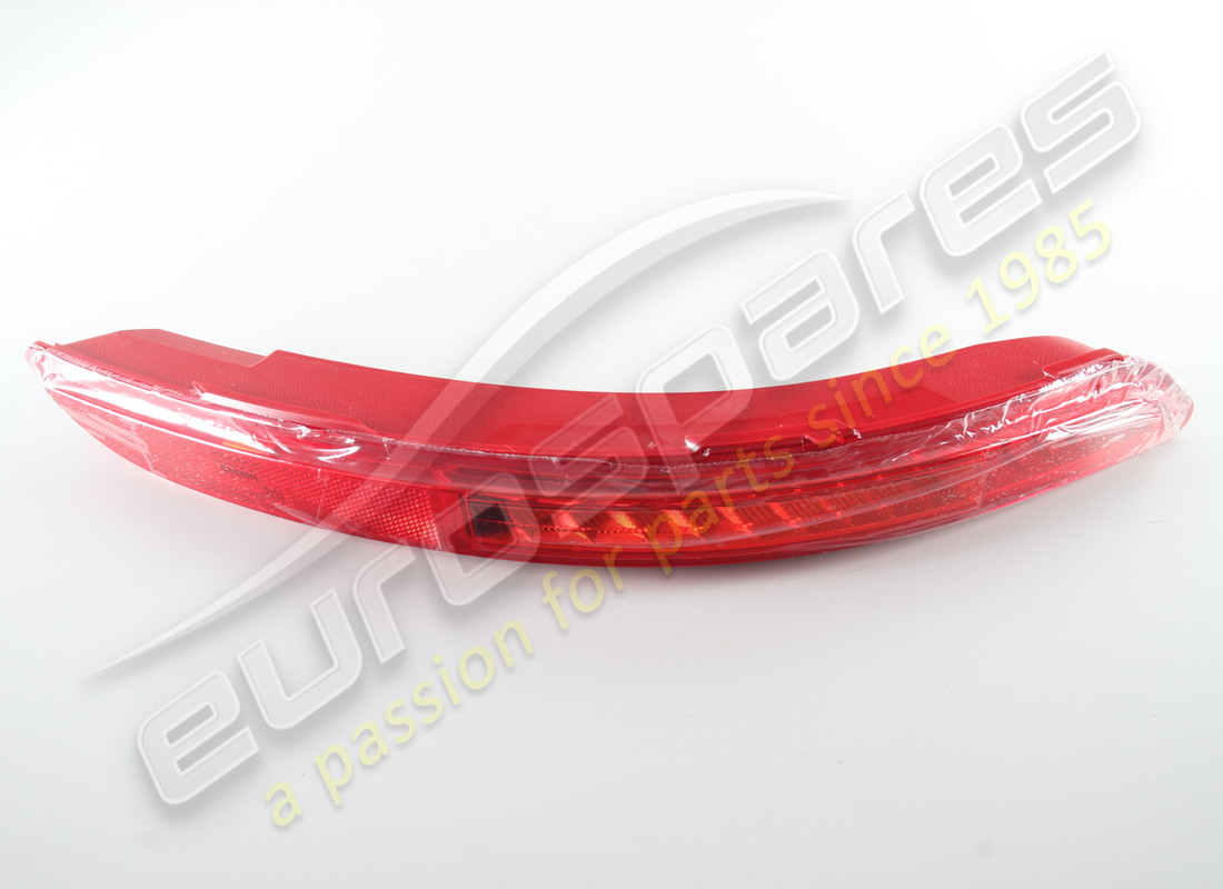 nouveau ferrari feu arrière gauche, pièce fixe. numéro de pièce 302299 (1)