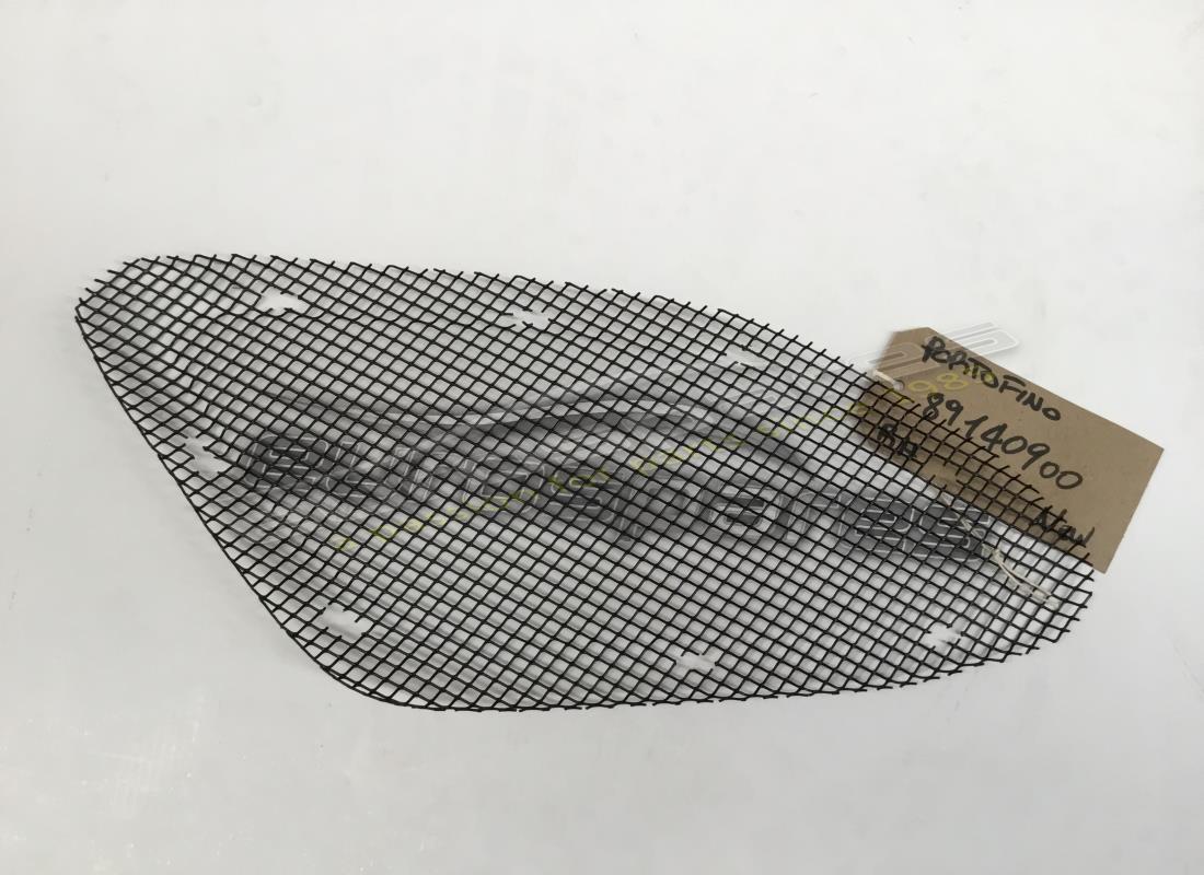 nouveau maille latérale de pare-choc droit ferrari. numéro de pièce 89140900 (1)