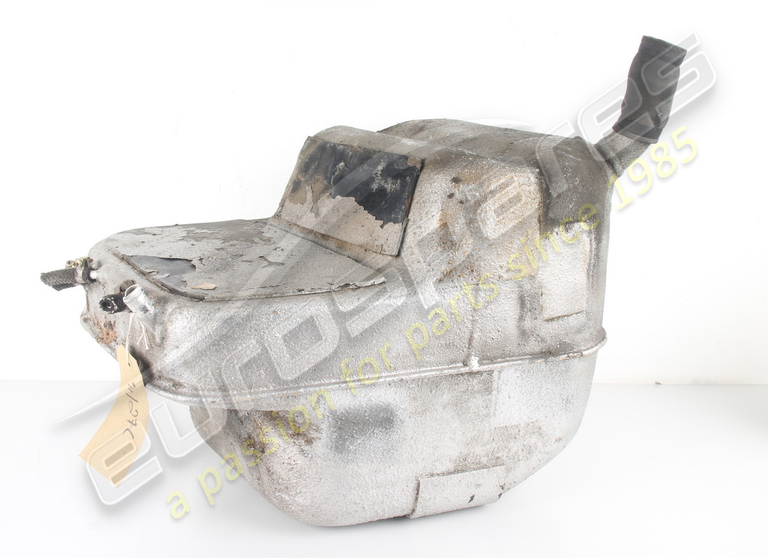 réservoir de carburant droit ferrari utilisé. numéro de pièce 114605 (2)
