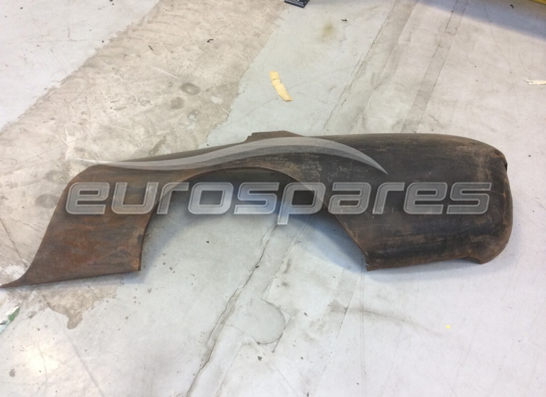 nouveau ferrari aile arrière gauche 330 gt mk2. numéro de pièce 2422004117 (1)