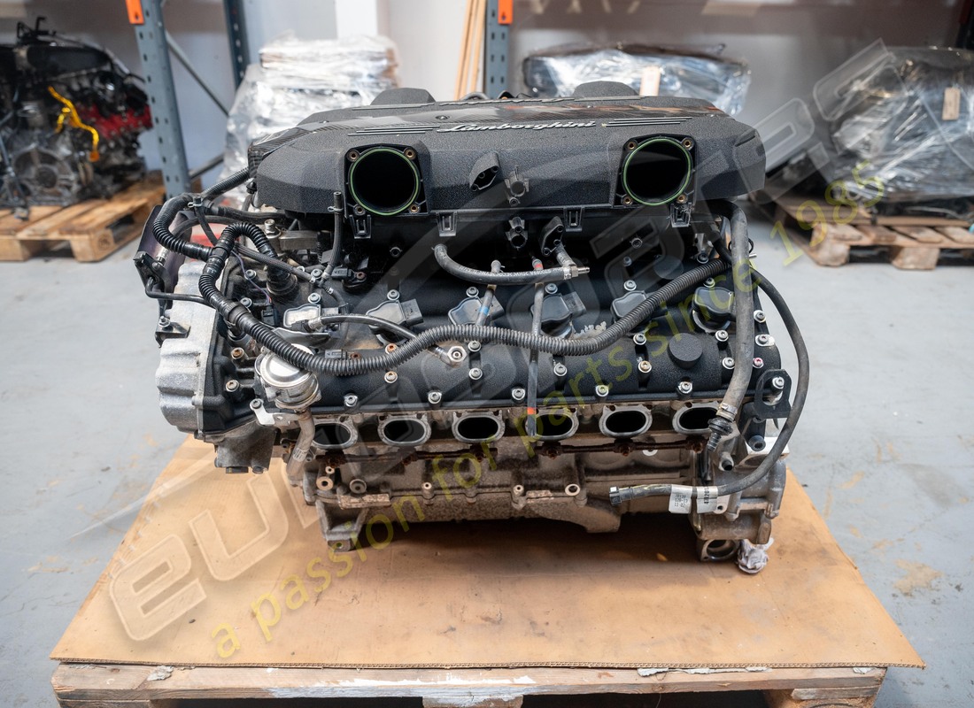 moteur lamborghini lp700 utilisé. numéro de pièce mr00y13q539 (6)