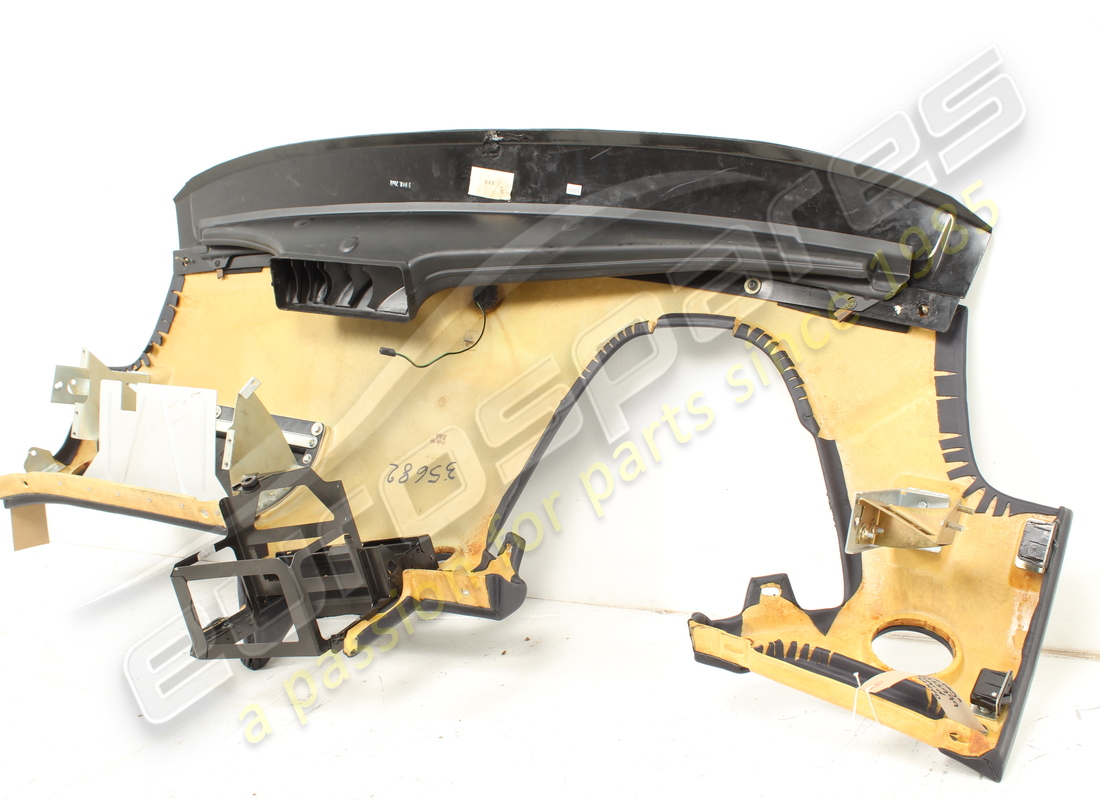 utilisé lamborghini panneau enduit. numéro de pièce 0069013999 (4)