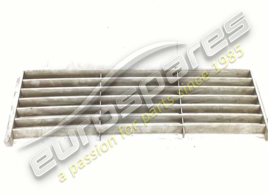 nouvelle (autre) grille de couvercle de moteur ferrari. numéro de pièce 40089807 (2)