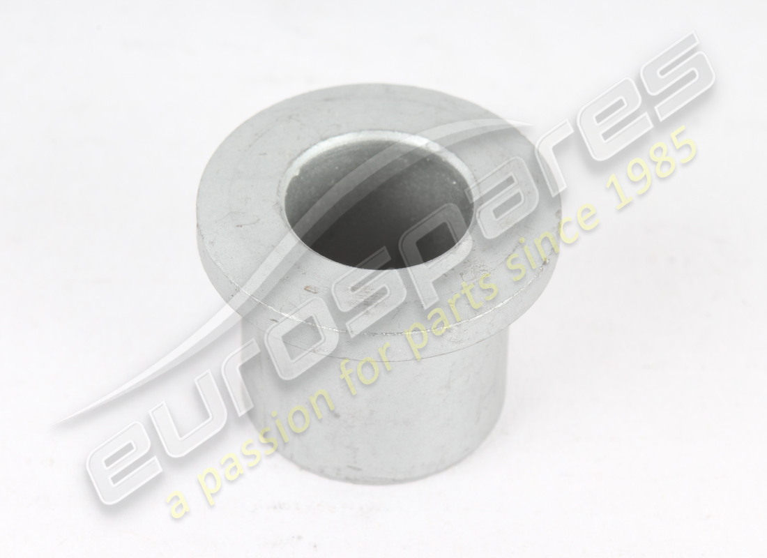 NOUVELLE DOUILLE MASERATI. NUMÉRO DE PIÈCE 191823 (2) nouvelle douille maserati. numéro de pièce 191823 (2)