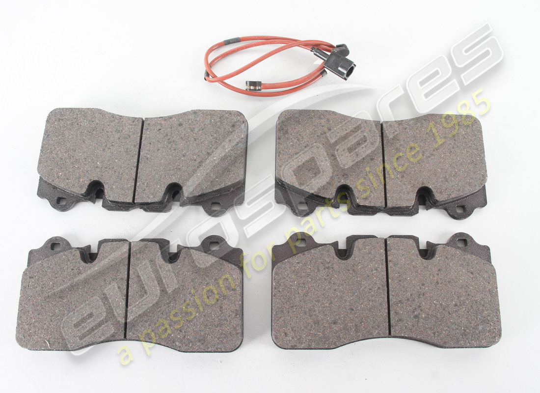 nouveau kit ferrari de plaquettes avant. numéro de pièce 70003110 (1)