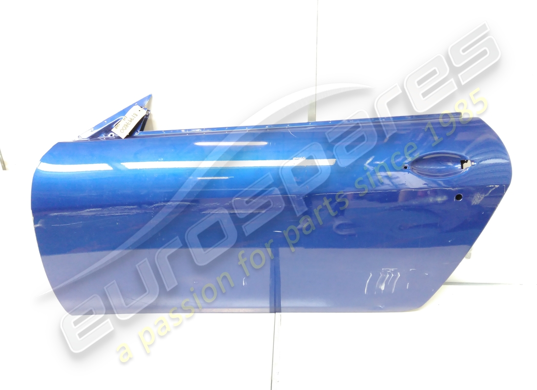 UTILISÉ Maserati PORTE GAUCHE COMPLÈTE. NUMÉRO DE PIÈCE 81797800 (1)