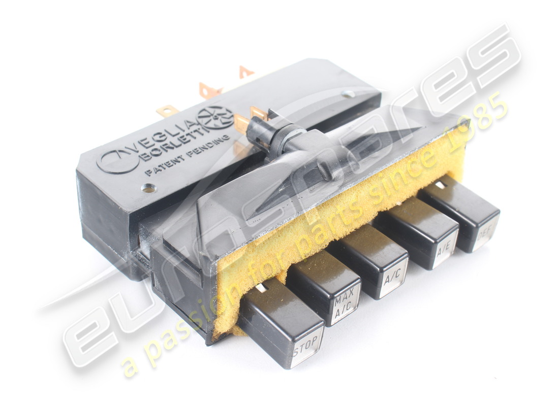 nouveau tableau de commande de climatisation ferrari. référence 60928100 (1)