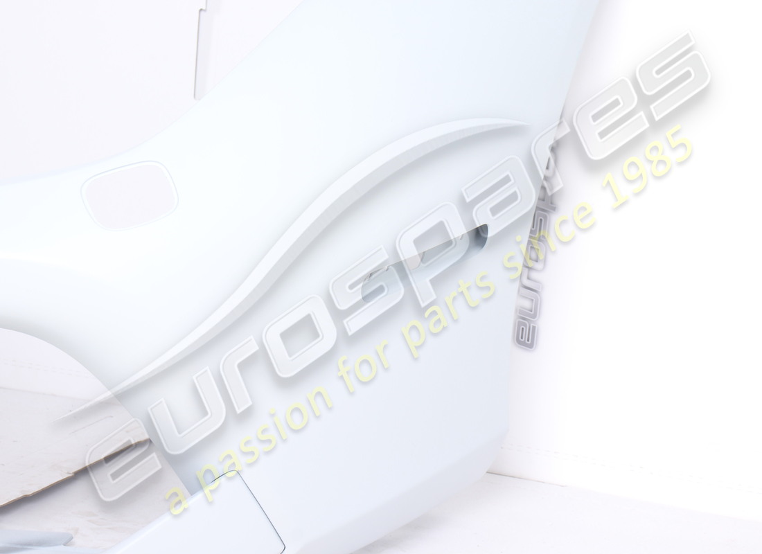 NOUVEAU PARE-CHOCS AVANT FERRARI (MODÈLE USA). NUMÉRO DE PIÈCE 87969610 (3) nouveau pare-chocs avant ferrari (modèle usa). numéro de pièce 87969610 (3)