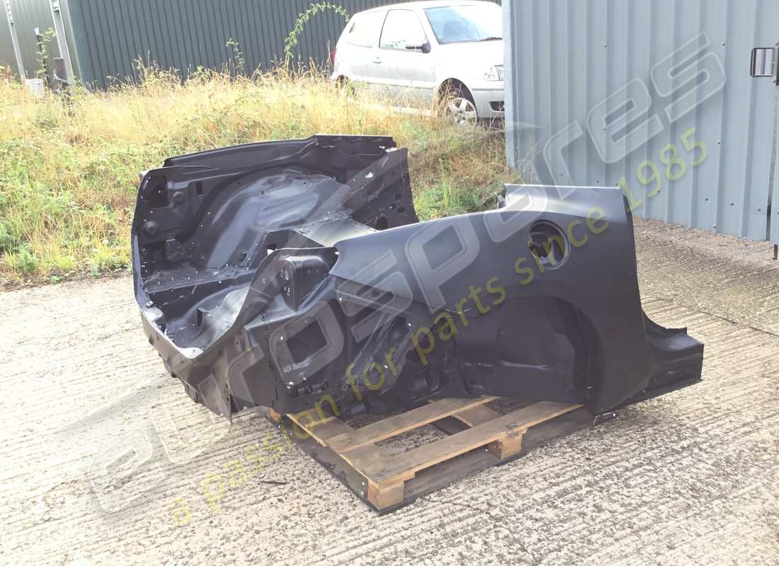 nouveau châssis arrière eurospares. numéro de pièce eap1373994 (1)