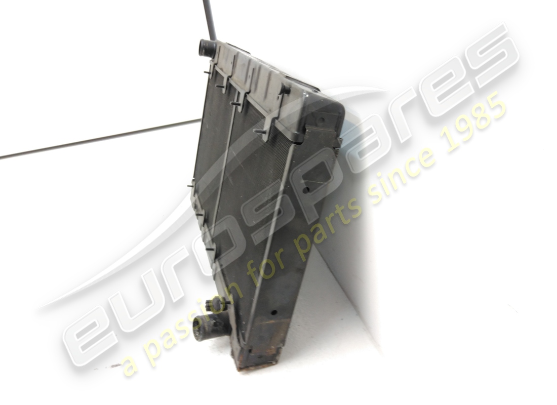 radiateur ferrari reconditionné. numéro de pièce 126887 (4)