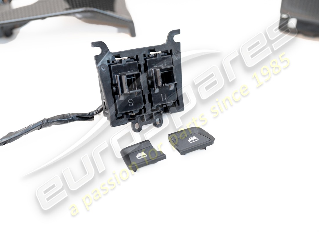 NOUVEAU FERRARI 458 KIT DE PONT SPIDER EN FIBRE DE CARBONE, STYLE LAFERRARI. RÉFÉRENCE 70003813 (5) nouveau ferrari 458 kit de pont spider en fibre de carbone, style laferrari. référence 70003813 (5)