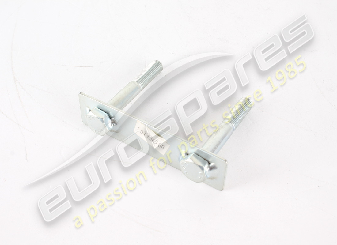 nouveau support ferrari. numéro de pièce 61736500 (1)