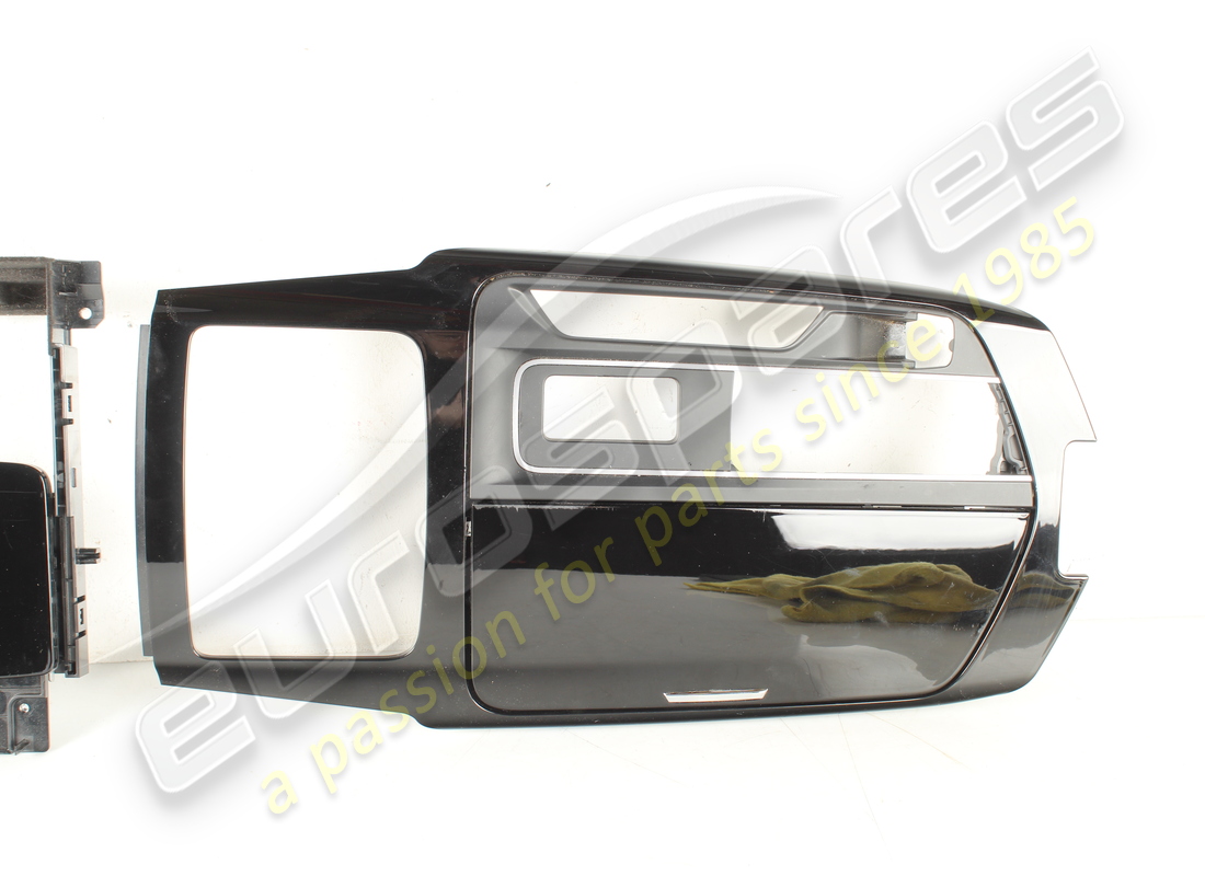 BOÎTE À GANTS TUNNEL NOIRE D'OCCASION MASERATI. NUMÉRO DE PIÈCE 673011000 (3) boîte à gants tunnel noire d'occasion maserati. numéro de pièce 673011000 (3)