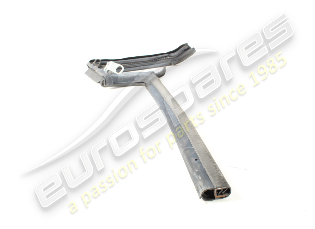 UTILISÉ FERRARI JOINT DE PÉRIMÈTRE DE PORTE GAUCHE. NUMÉRO DE PIÈCE 84163210 (2) utilisé ferrari joint de périmètre de porte gauche. numéro de pièce 84163210 (2)