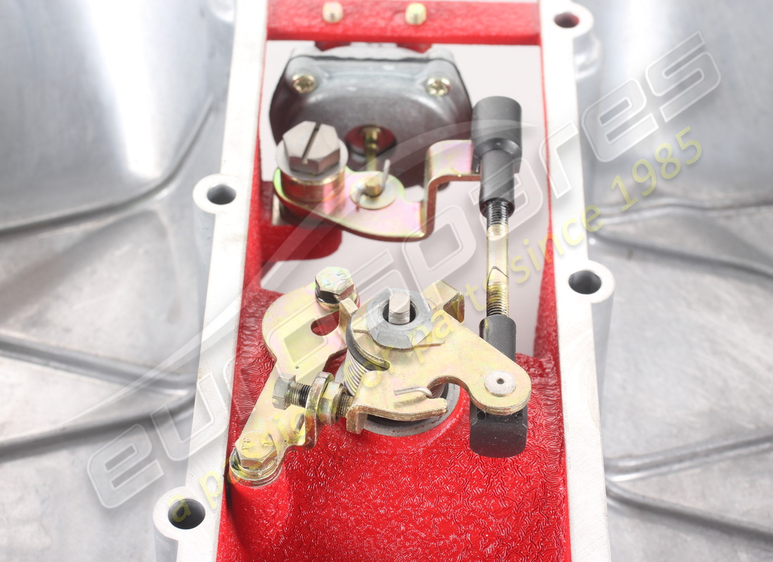 nouveau couvercle d'admission d'air ferrari. numéro de pièce 191873 (7)