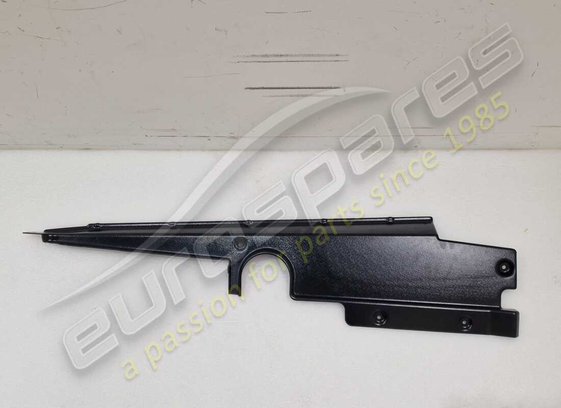 nouveau baie moteur lamborghini. numéro de pièce 07l103724 (1)