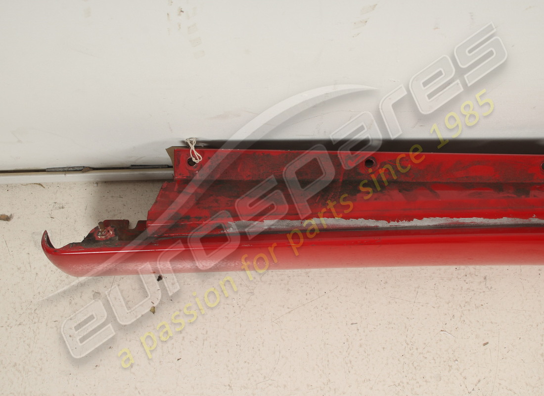 utilisé ferrari revêtement sous-porte lh. numéro de pièce 66099510 (13)