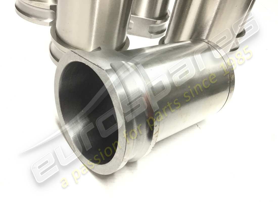 nouveau (autre) baril maserati pour cylindre 1st et 6th. numéro de pièce mg49315 (2)