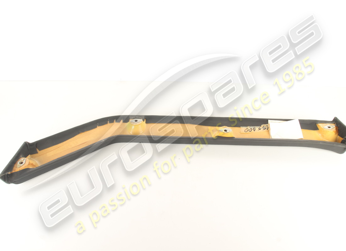 nouveau ferrari panneau inférieur couvert pour porte gauche. numéro de pièce 621559.. (6)