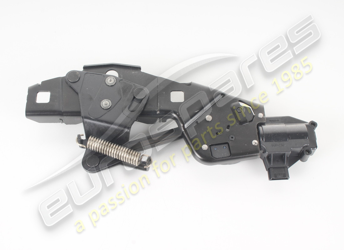 NOUVEAU COUVERCLE DE COFFRE POWER STRIKER FERRARI. NUMÉRO DE PIÈCE 69773100 (3) nouveau couvercle de coffre power striker ferrari. numéro de pièce 69773100 (3)